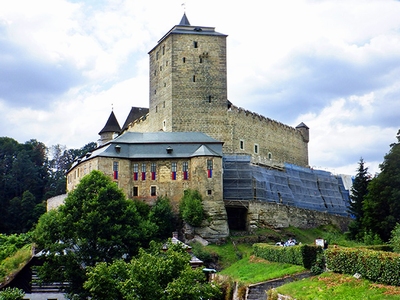 hrad Kost